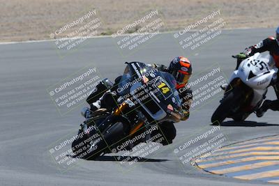 media/Apr-09-2023-SoCal Trackdays (Sun) [[333f347954]]/Turn 10 (115pm)/